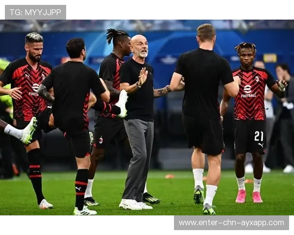 AC米兰连续推进压制对手，莱奥射门被门将化解