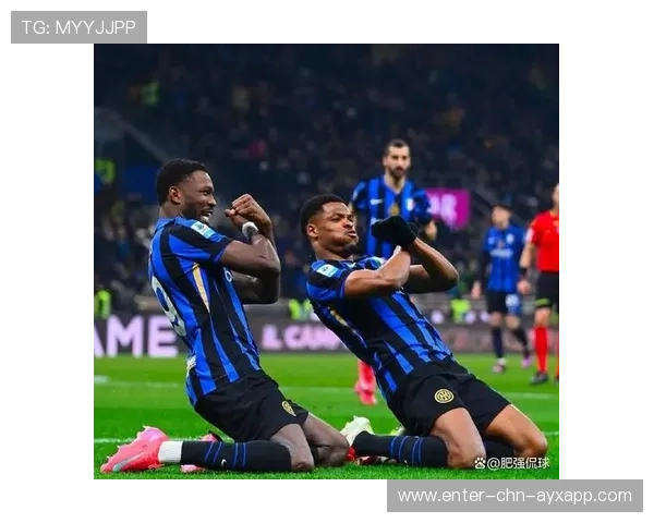 劳塔罗快速甩开盯防后完成精准垫射：速度与技艺的极致演绎